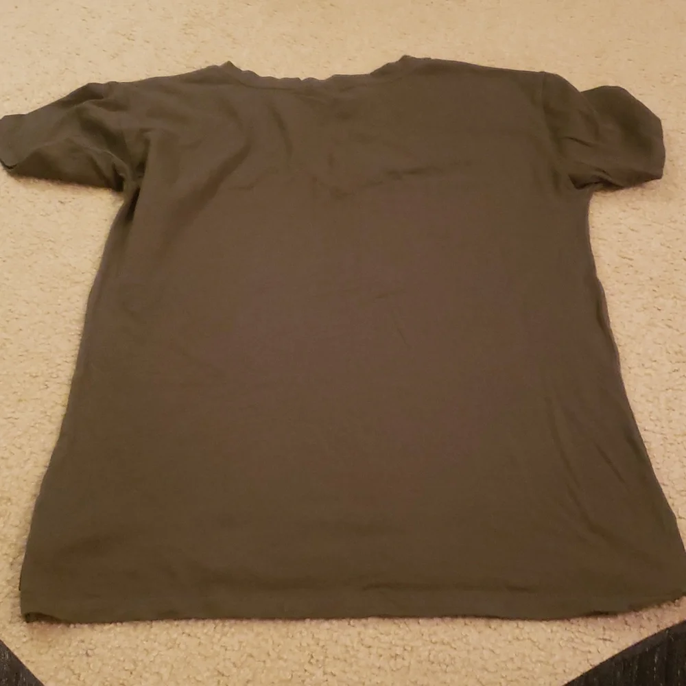 Victoria's Secret PINK T-Shirt - Picture 4 of 4